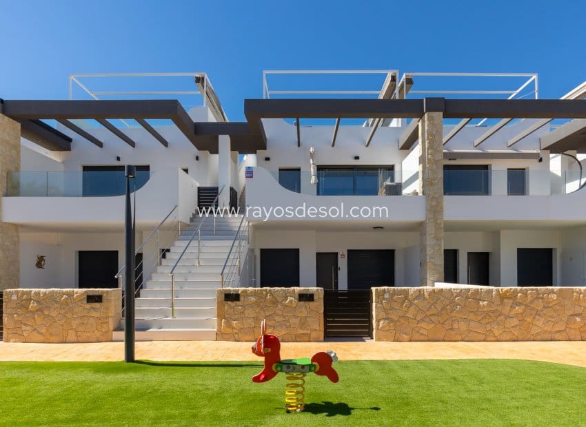 2 chambre Penthouse à vendre à Orihuela Costa - 349 900 € (Ref: 9914689)