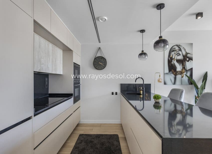 2 chambre Penthouse à vendre à Orihuela Costa - 349 900 € (Ref: 9914689)