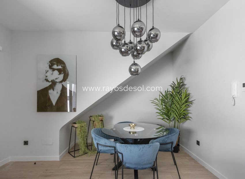 2 chambre Penthouse à vendre à Orihuela Costa - 349 900 € (Ref: 9914689)