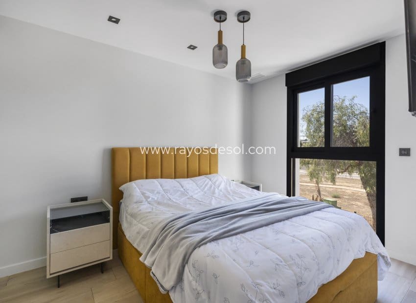 2 chambre Penthouse à vendre à Orihuela Costa - 349 900 € (Ref: 9914689)