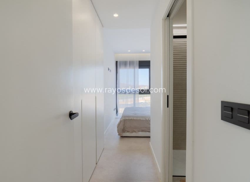 2 bedroom Apartment for sale in Murcia city with pool - € 285,000 (Ref: 9918644)