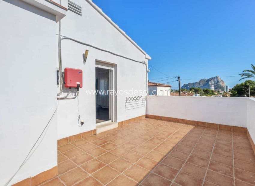 4 makuuhuone Huvila myytävänä paikassa Calpe / Calp - 850 000 € (Ref: 9920696)