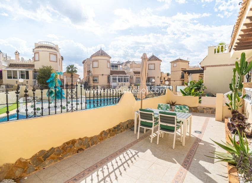 2 quarto Apartamento para venda em Orihuela Costa com piscina - 189 500 € (Ref: 9920697)