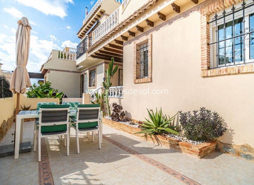 2 quarto Apartamento para venda em Orihuela Costa com piscina - 189 500 € (Ref: 9920697)
