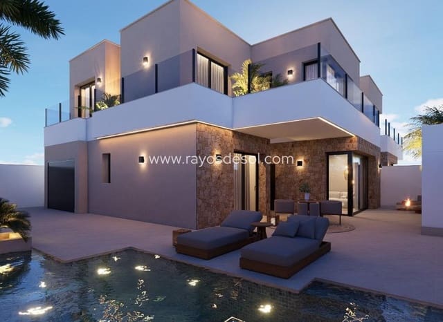 4 Zimmer Villa zu verkaufen in San Pedro del Pinatar ciudad, San Pedro del Pinatar mit Pool - 890.000 € (Ref: 9920698)