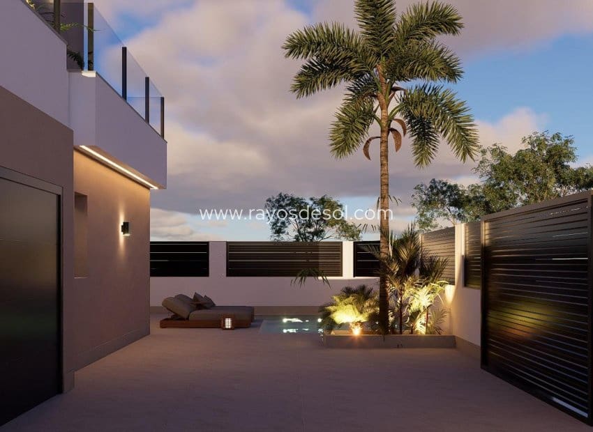 4 bedroom Villa for sale in San Pedro del Pinatar with pool - € 899,000 (Ref: 9920698)