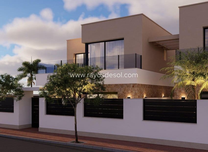 4 bedroom Villa for sale in San Pedro del Pinatar with pool - € 899,000 (Ref: 9920698)