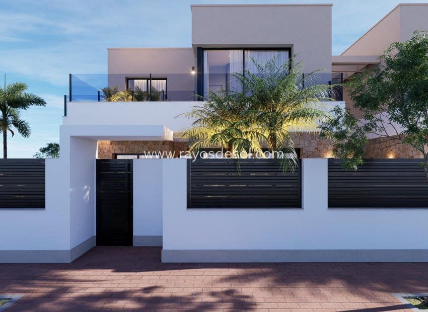 4 bedroom Villa for sale in San Pedro del Pinatar with pool - € 899,000 (Ref: 9920698)