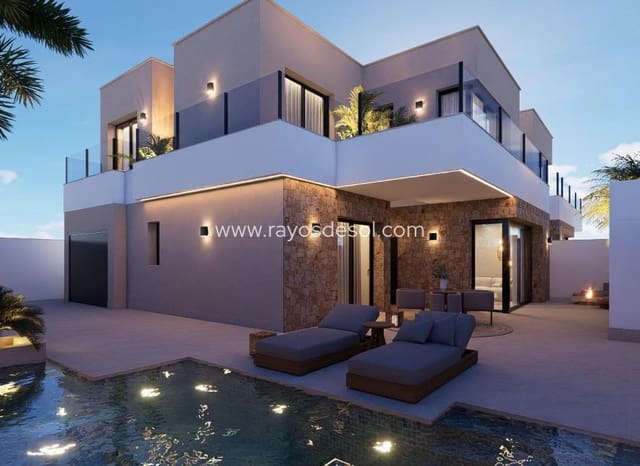 4 soveværelse Villa til salg i San Pedro del Pinatar ciudad, San Pedro del Pinatar med swimmingpool - € 899.000 (Ref: 9920698)