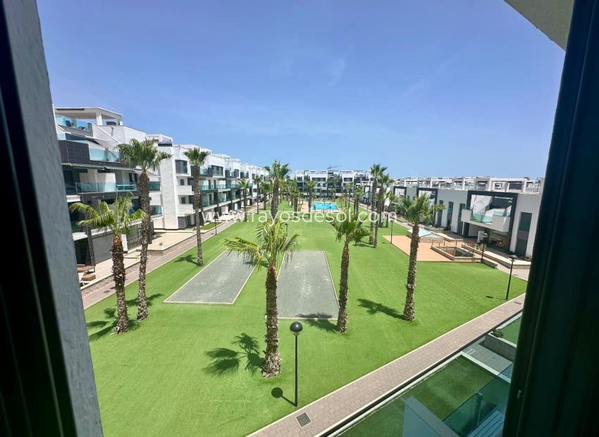 3 chambre Penthouse à vendre à El Raso avec piscine - 299 995 € (Ref: 9922900)