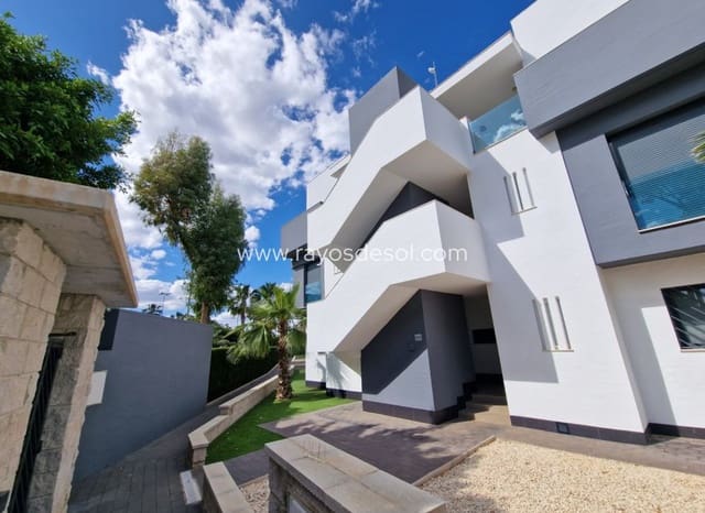 3 chambre Penthouse à vendre à El Raso, Guardamar del Segura avec piscine - 299 995 € (Ref: 9922900)