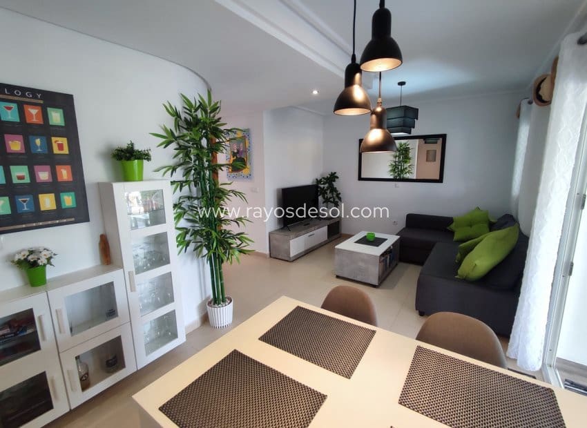 2 Zimmer Apartment zu verkaufen in Hacienda Riquelme mit Pool - 189.995 € (Ref: 9922901)