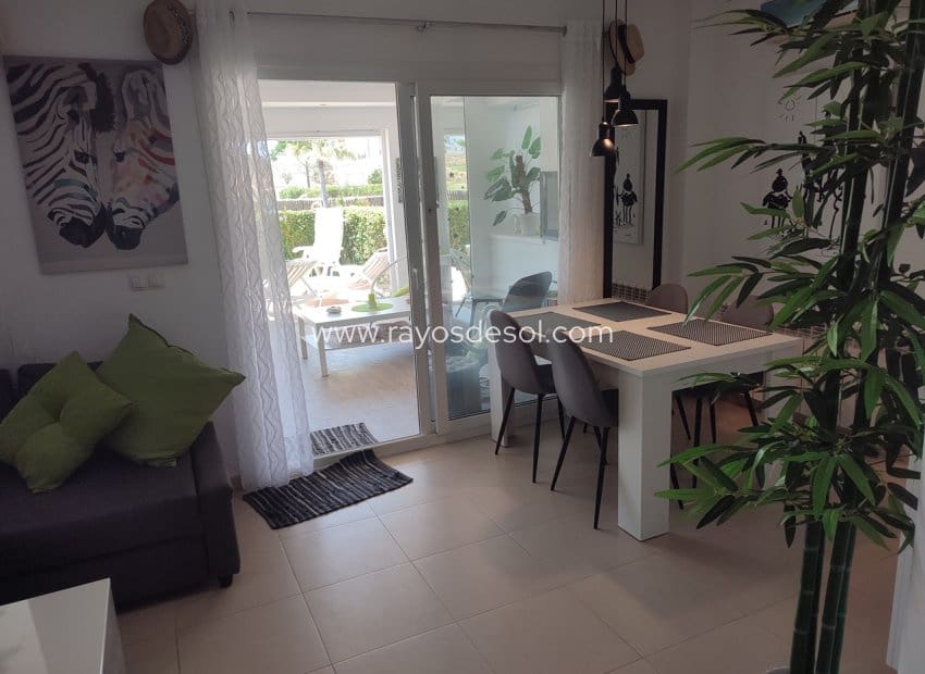 2 Zimmer Apartment zu verkaufen in Hacienda Riquelme mit Pool - 189.995 € (Ref: 9922901)