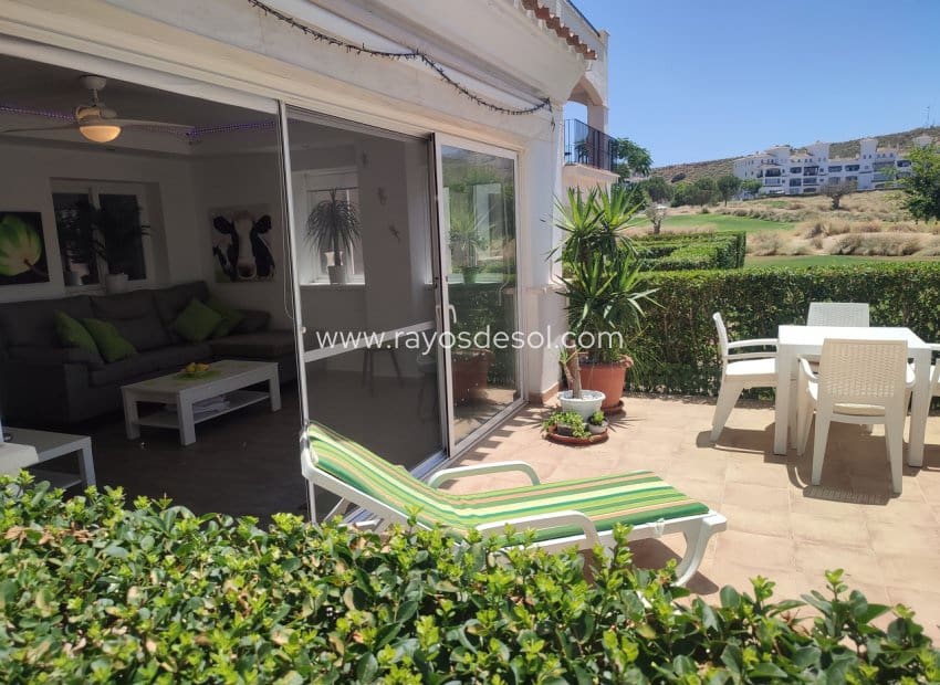 2 Zimmer Apartment zu verkaufen in Hacienda Riquelme mit Pool - 189.995 € (Ref: 9922901)