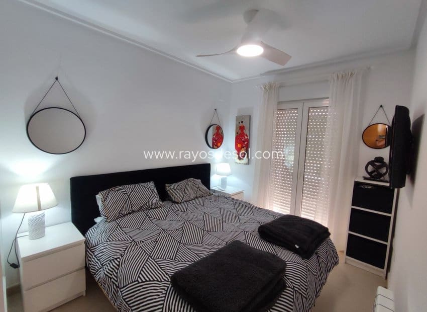 2 Zimmer Apartment zu verkaufen in Hacienda Riquelme mit Pool - 189.995 € (Ref: 9922901)