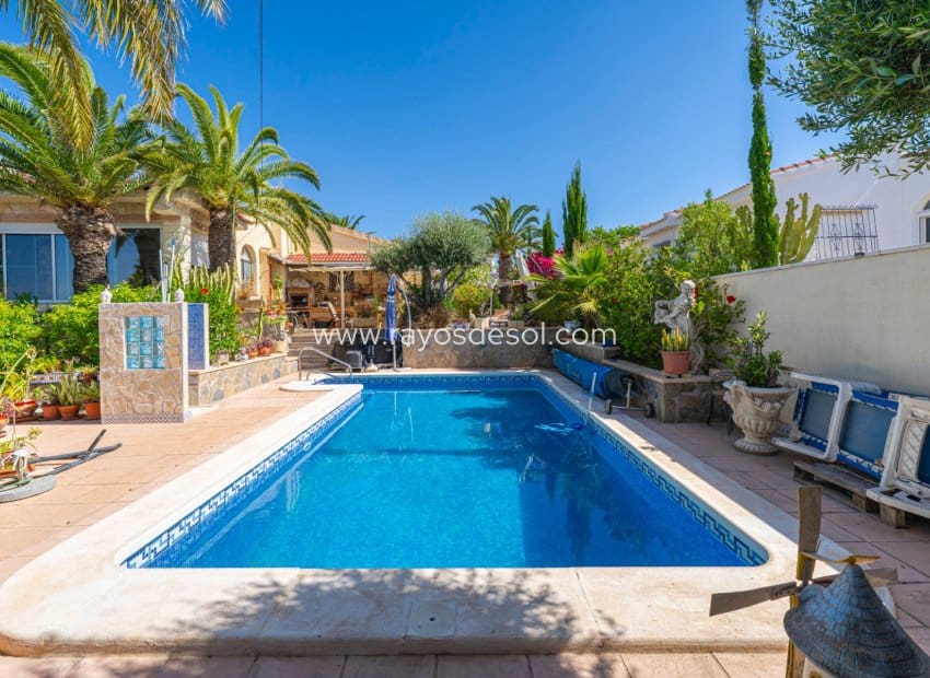 3 sypialnia Willa na sprzedaż w Rojales z basenem - 550 000 € (Ref: 9922902)