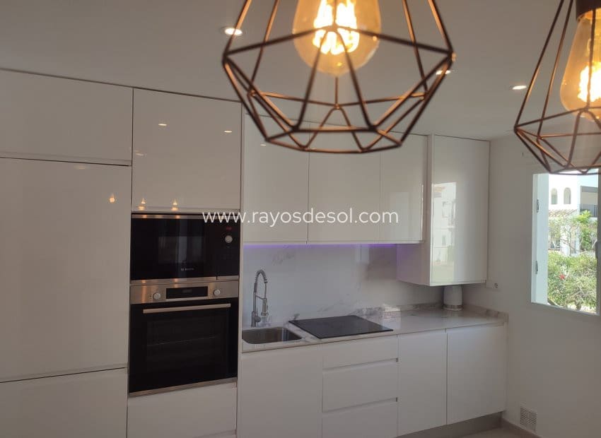 2 bedroom Apartment for sale in Sucina with pool - € 199,995 (Ref: 9925168)