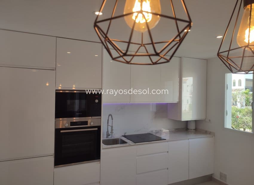 2 bedroom Apartment for sale in Hacienda Riquelme with pool - € 199,995 (Ref: 9925168)
