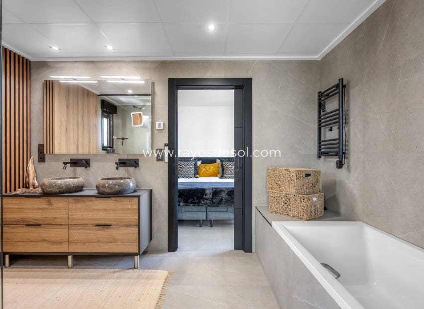3 sypialnia Willa na sprzedaż w Benijofar z basenem - 699 000 € (Ref: 9929969)