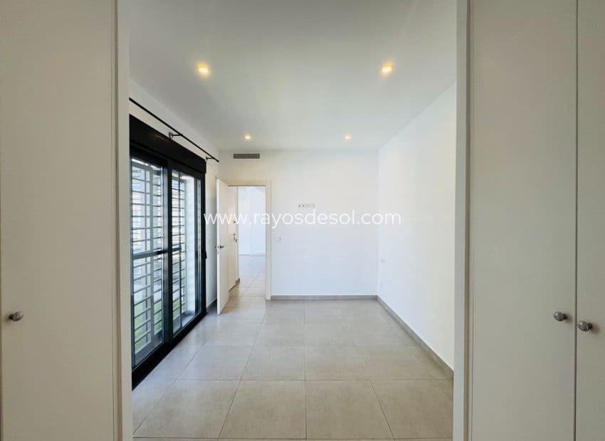 3 Zimmer Villa zu verkaufen in Lo Pagan mit Pool - 550.000 € (Ref: 9935311)