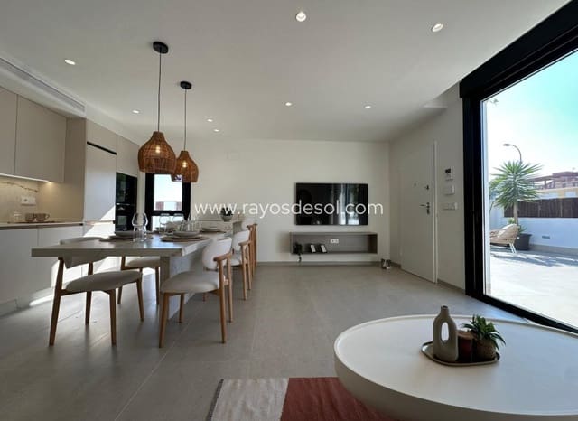 Casa de 2 habitaciones en Santiago de la Ribera, San Javier en venta con piscina - 444.500 € (Ref: 9935313)