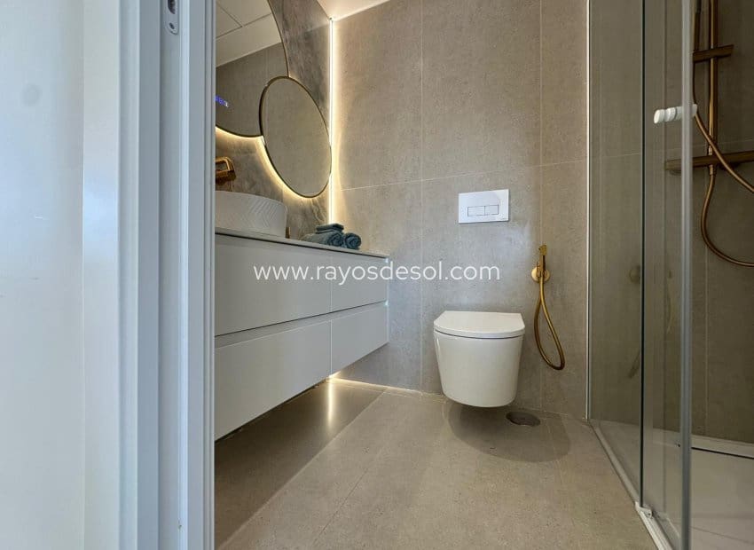2 sovrum Hus till salu i Santiago de la Ribera med pool - 444 500 € (Ref: 9935313)