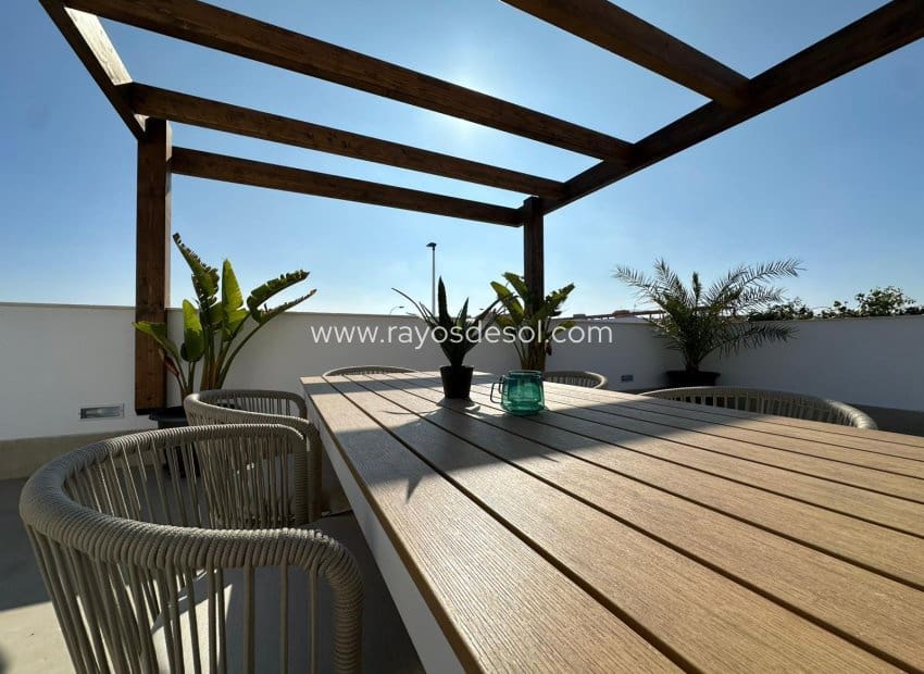 2 sovrum Hus till salu i Santiago de la Ribera med pool - 444 500 € (Ref: 9935313)