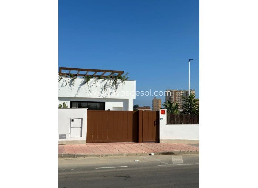2 sovrum Hus till salu i Santiago de la Ribera med pool - 444 500 € (Ref: 9935313)