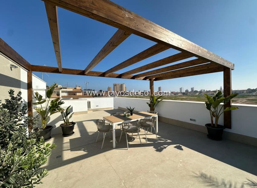 2 sovrum Hus till salu i Santiago de la Ribera med pool - 444 500 € (Ref: 9935313)