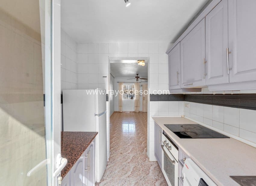 3 quarto Casa em Banda para venda em Filipinas com piscina - 189 000 € (Ref: 9935314)