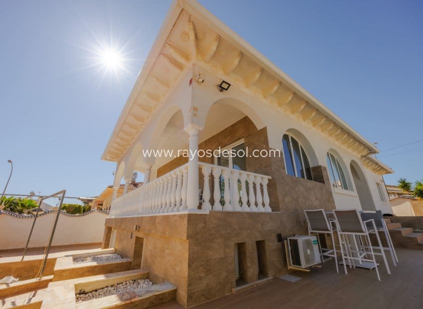 5 quarto Moradia para venda em Rojales com piscina - 590 000 € (Ref: 9940739)