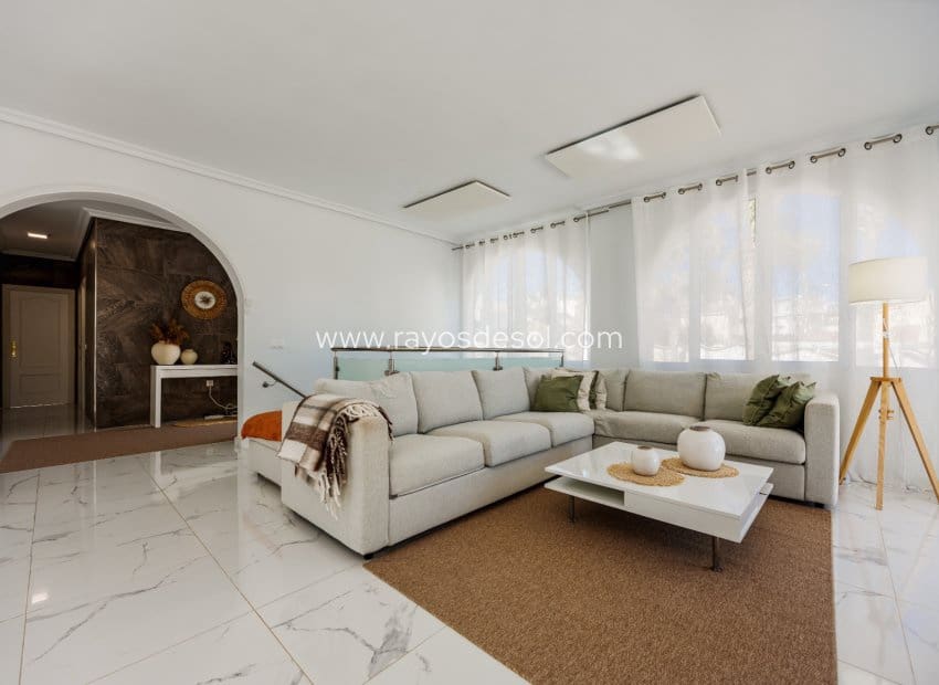 5 quarto Moradia para venda em Rojales com piscina - 590 000 € (Ref: 9940739)