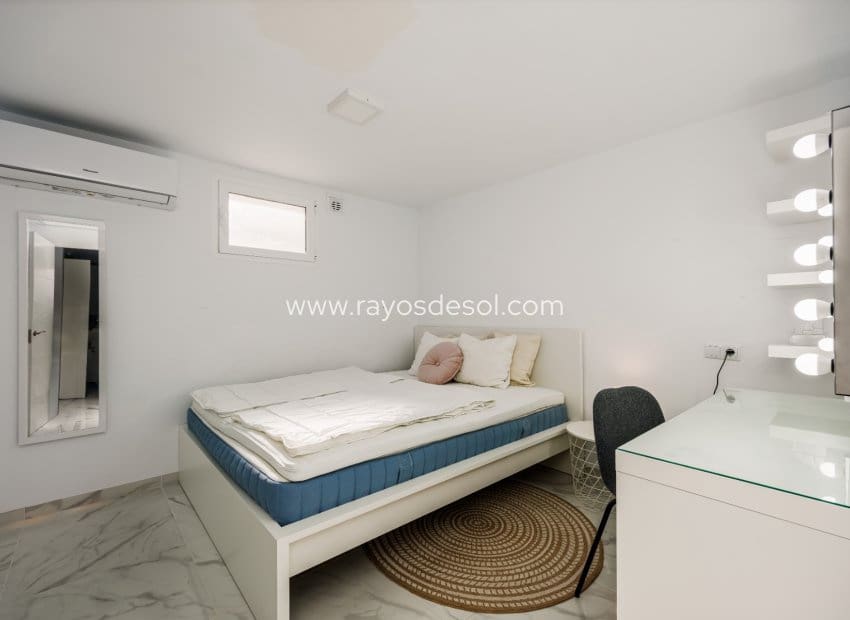 5 quarto Moradia para venda em Rojales com piscina - 590 000 € (Ref: 9940739)