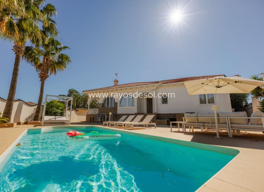 5 quarto Moradia para venda em Rojales com piscina - 590 000 € (Ref: 9940739)