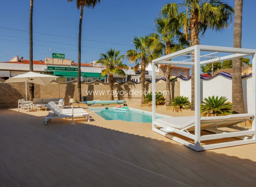 5 quarto Moradia para venda em Rojales com piscina - 590 000 € (Ref: 9940739)