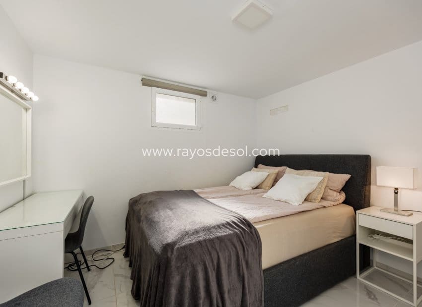 5 quarto Moradia para venda em Rojales com piscina - 590 000 € (Ref: 9940739)