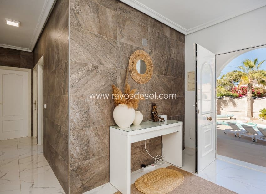 5 quarto Moradia para venda em Rojales com piscina - 590 000 € (Ref: 9940739)