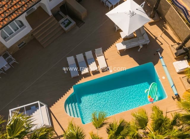 5 quarto Moradia para venda em Ciudad Quesada, Rojales com piscina - 590 000 € (Ref: 9940739)