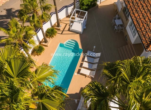 5 quarto Moradia para venda em Ciudad Quesada, Rojales com piscina - 590 000 € (Ref: 9940739)