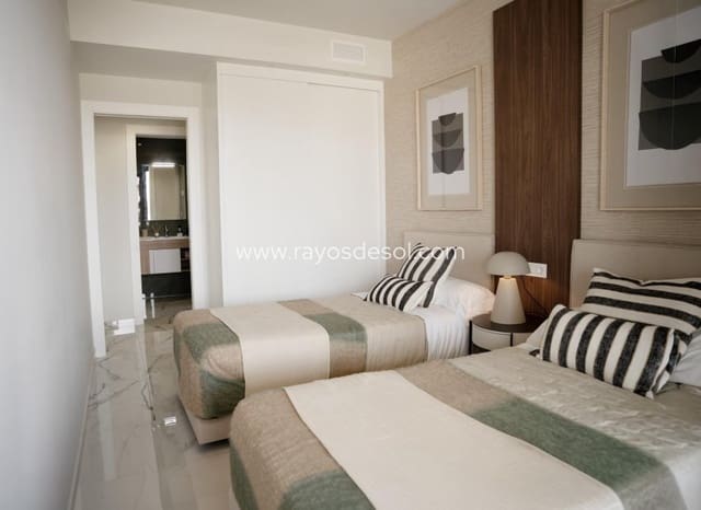 2 bedroom Apartment for sale in Ciudad Quesada, Rojales with pool - € 339,000 (Ref: 9940740)