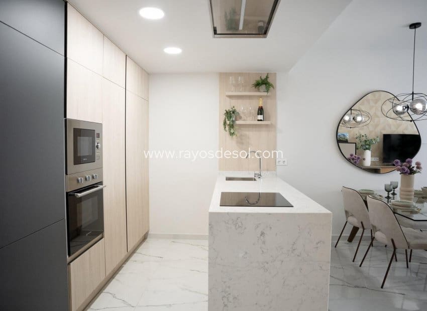 2 sypialnia Apartament na sprzedaż w Ciudad Quesada z basenem garażem - 339 000 € (Ref: 9940740)