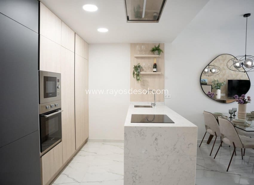 2 bedroom Apartment for sale in Ciudad Quesada with pool - € 314,000 (Ref: 9940741)