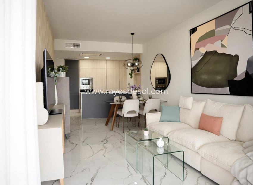2 bedroom Apartment for sale in Ciudad Quesada with pool - € 314,000 (Ref: 9940741)