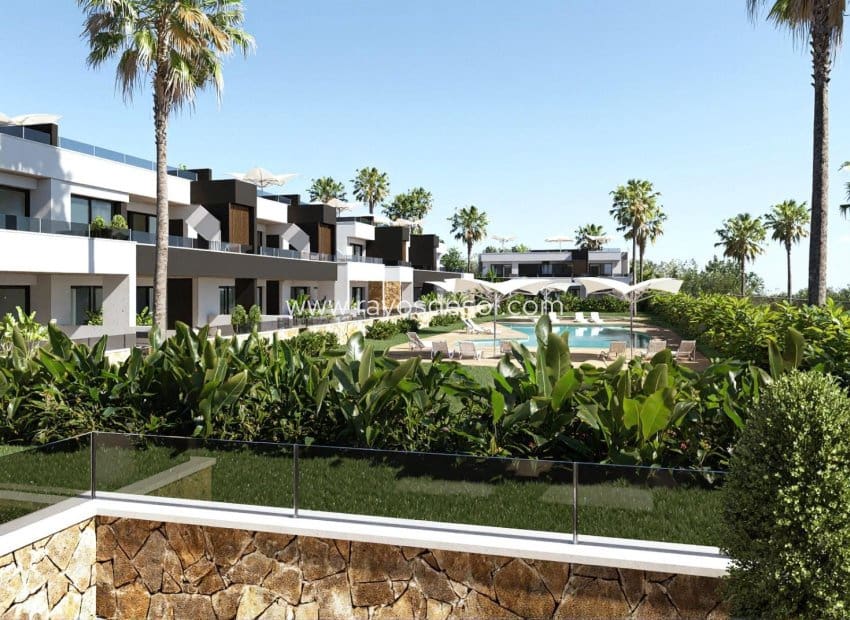 2 bedroom Apartment for sale in Ciudad Quesada with pool - € 314,000 (Ref: 9940741)