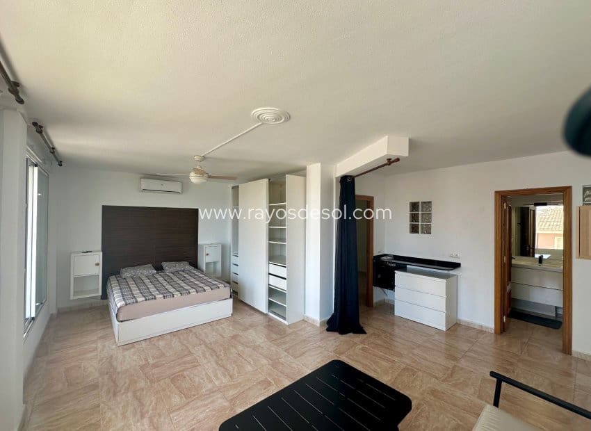 3 slaapkamer Appartement te koop in Ciudad Quesada met zwembad - € 205.000 (Ref: 9940742)