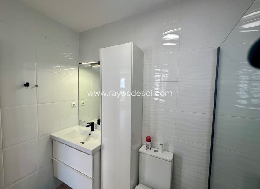 3 slaapkamer Appartement te koop in Ciudad Quesada met zwembad - € 205.000 (Ref: 9940742)