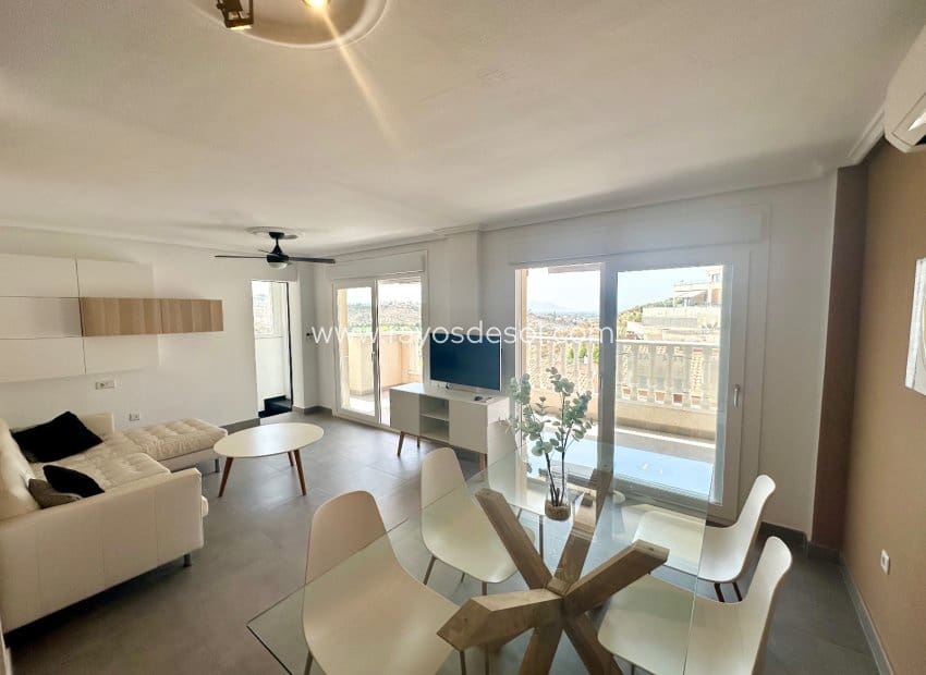 3 slaapkamer Appartement te koop in Ciudad Quesada met zwembad - € 205.000 (Ref: 9940742)