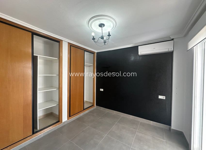 3 slaapkamer Appartement te koop in Ciudad Quesada met zwembad - € 205.000 (Ref: 9940742)