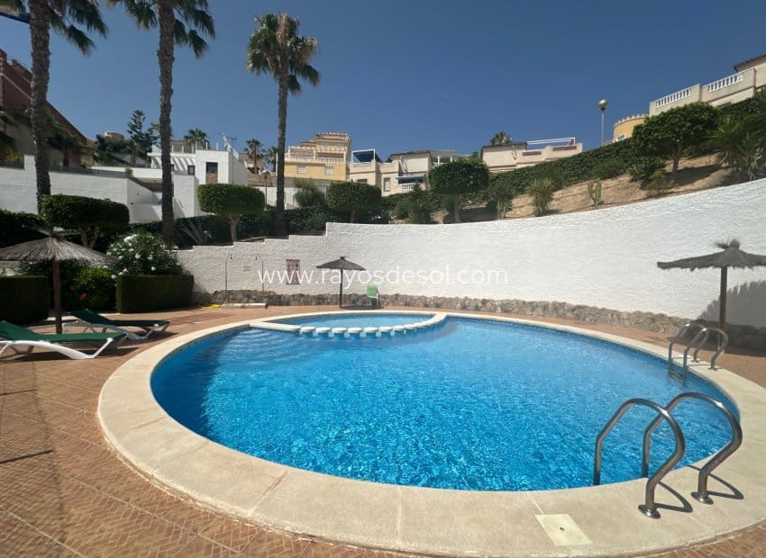 3 slaapkamer Appartement te koop in Ciudad Quesada met zwembad - € 205.000 (Ref: 9940742)