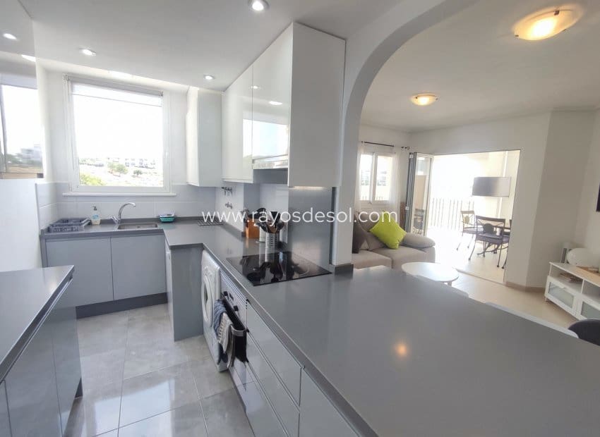 Apartamento de 2 habitaciones en Hacienda Riquelme en venta con piscina - 224.995 € (Ref: 9940743)